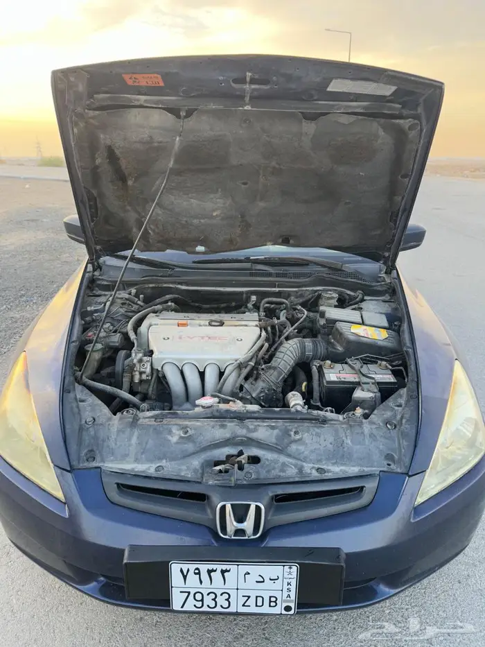 هوندا اكورد 2004 كحلي 14