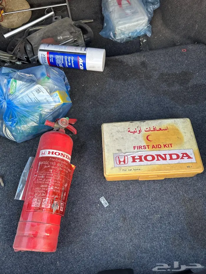 هوندا اكورد 2004 كحلي 19