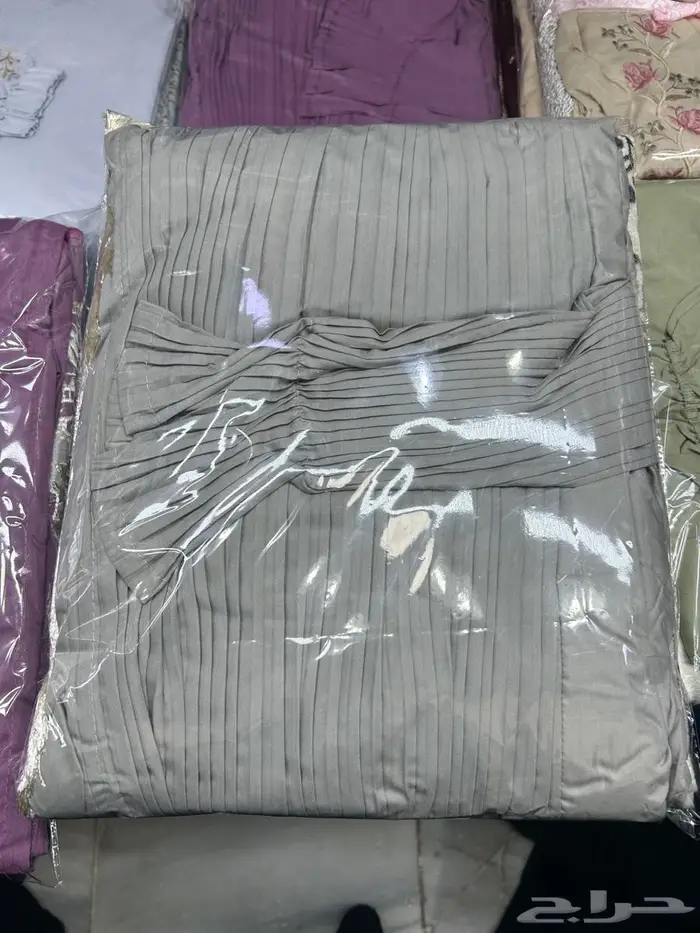 أطقم شراشف صلاه وسجاده 0