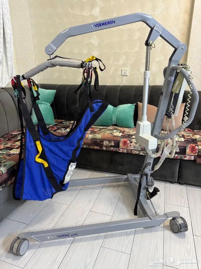 رافعة مريض لكبار السن 2