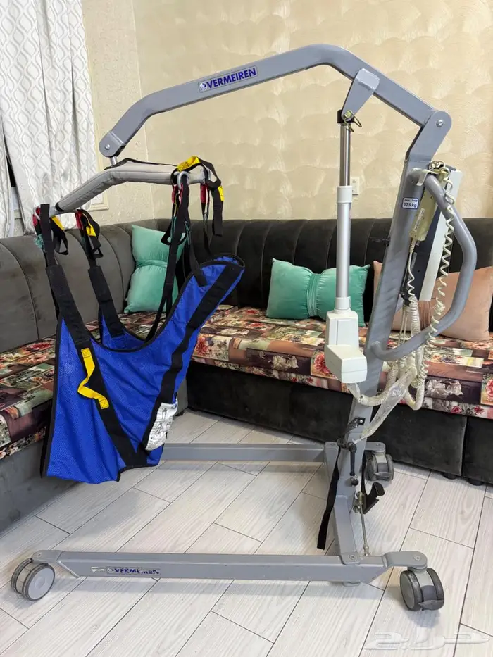 رافعة مريض لكبار السن 3