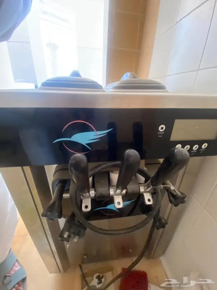 آلة ايسكريم للبيع استخدام 3 اشهر 1