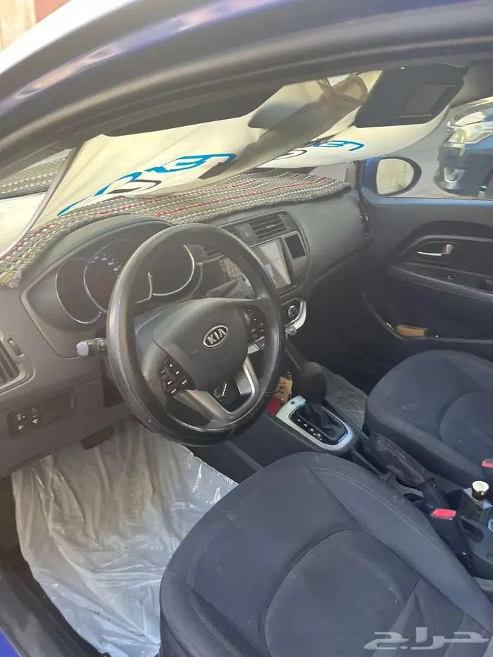 كيا ريو فل بدون فتحه لوحة مميزة 2