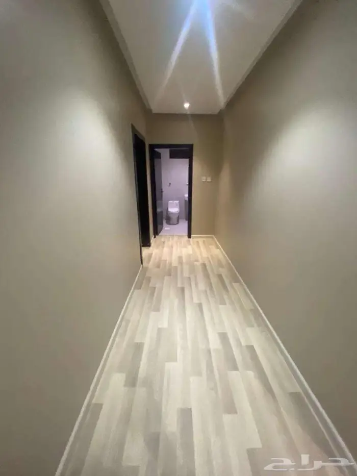 شقة فندقية غرفتين وصالة مؤثثة وفاخرة للعوايل بخميس مشيط 11