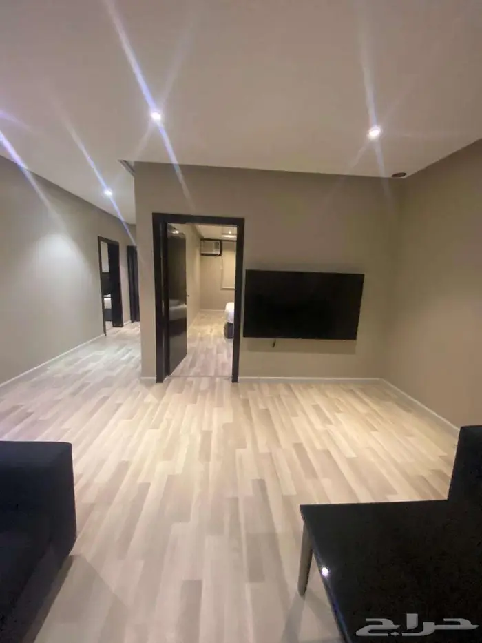 شقة فندقية غرفتين وصالة مؤثثة وفاخرة للعوايل بخميس مشيط 6