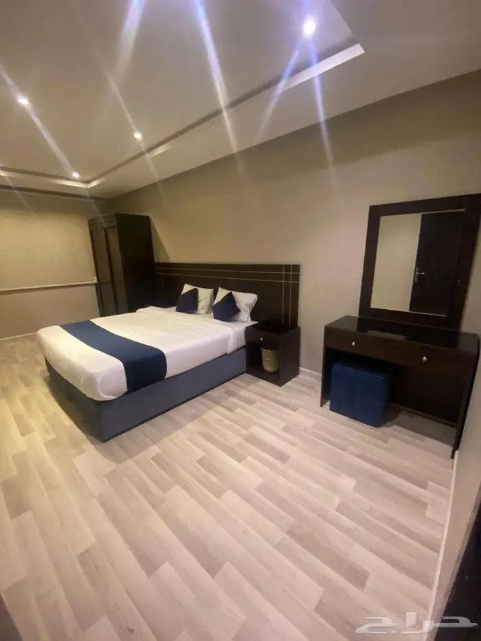 شقة فندقية غرفتين وصالة مؤثثة وفاخرة للعوايل بخميس مشيط 1