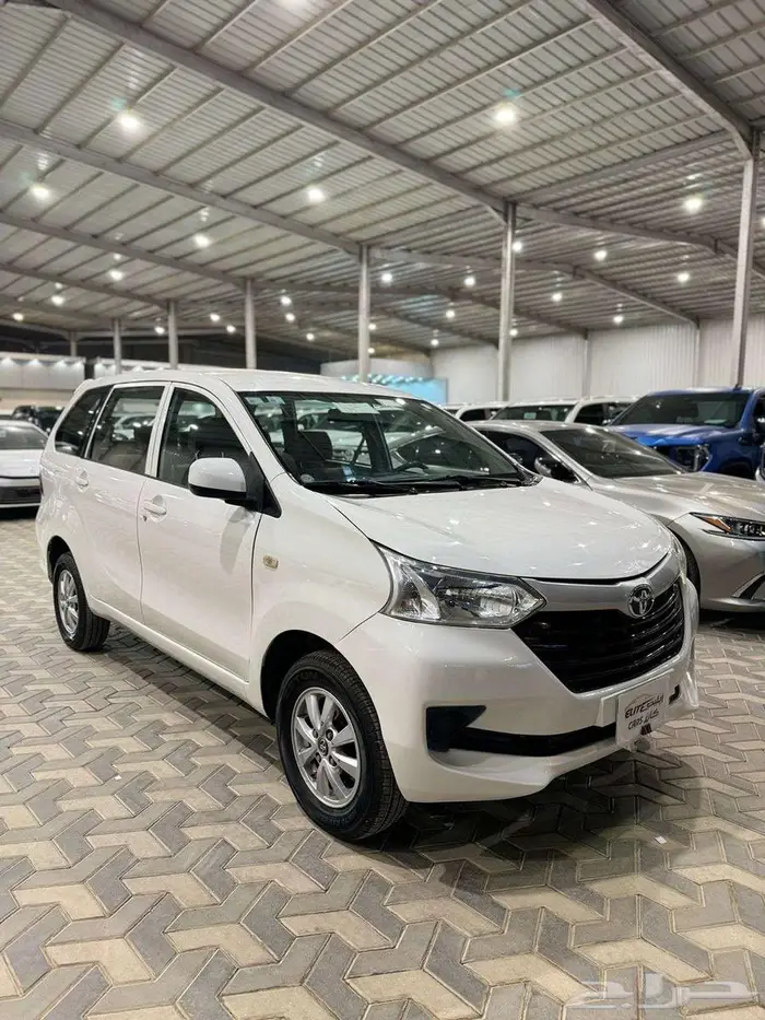 تويوتا افانزا موديل 2021 2