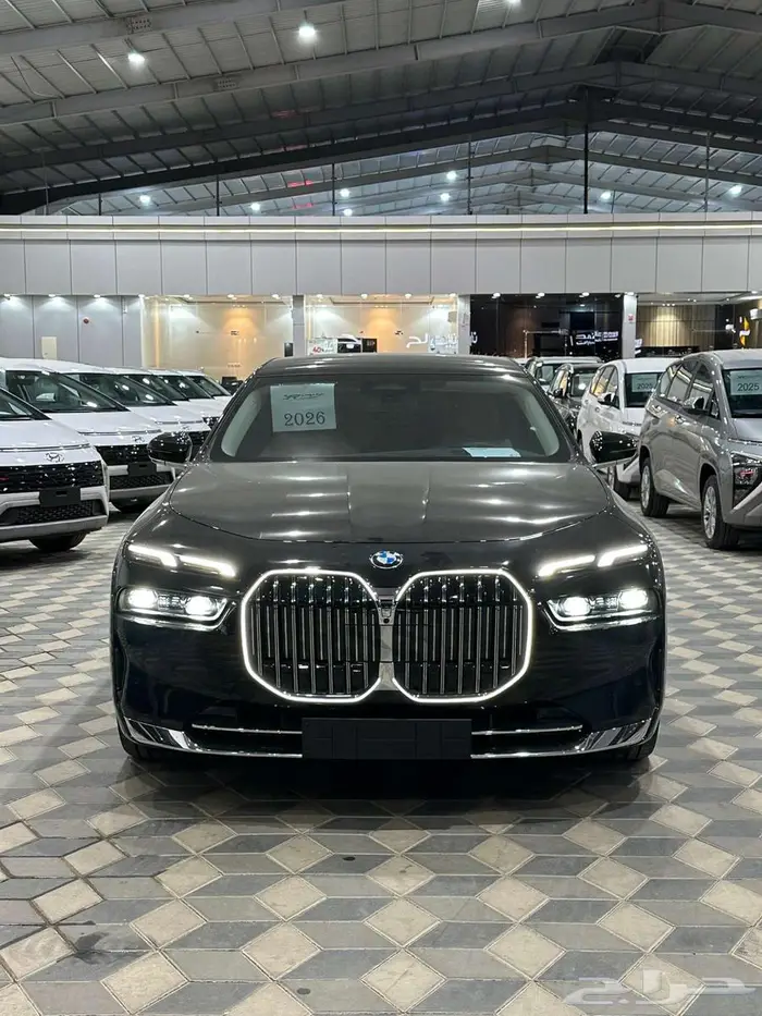 بي ام دبليو 735i الفئة السابعة موديل 2026 اصفار 0