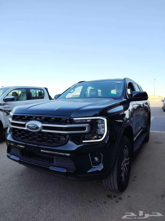 فورد ايفريست XLS استندر بنزين 2025 0