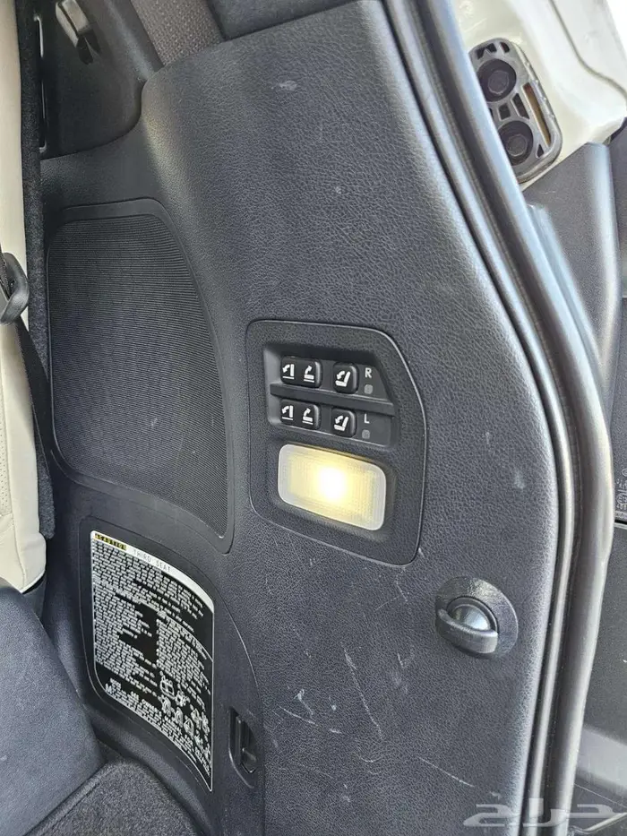 لكزس LX570 فل كامل 2016 11