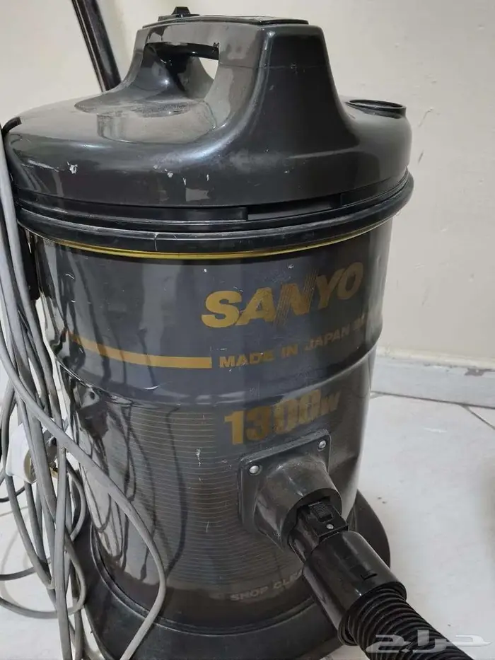 مكنسة سانيوا SANYO   يابانية 1300 واط   18 لتر 4