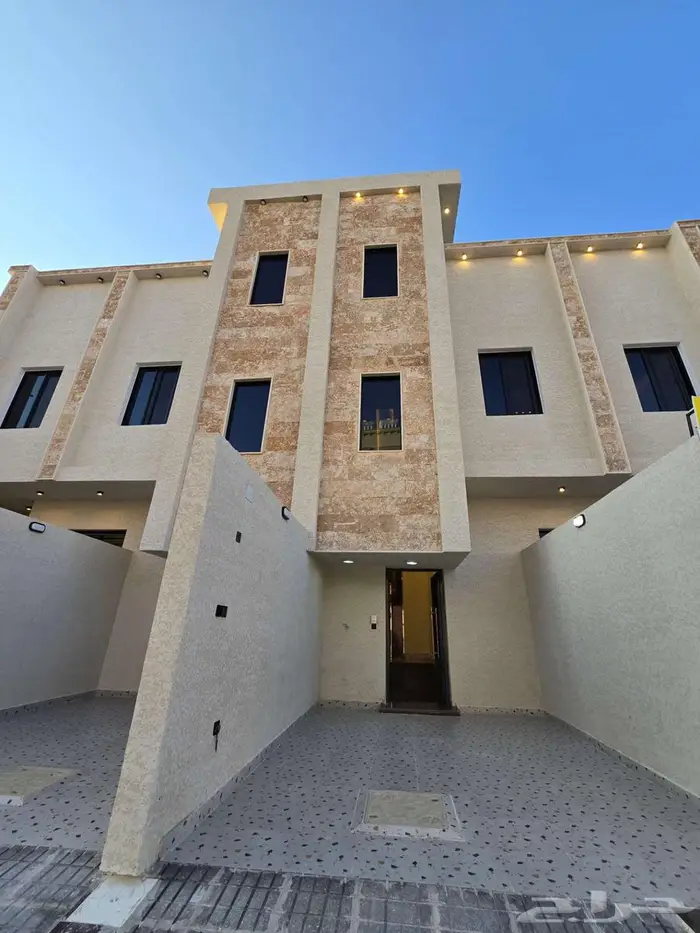 للبيع روف علوى مع ملحق مدخل مستقل بمدخل سياره 8غرف باحدرفيده 3