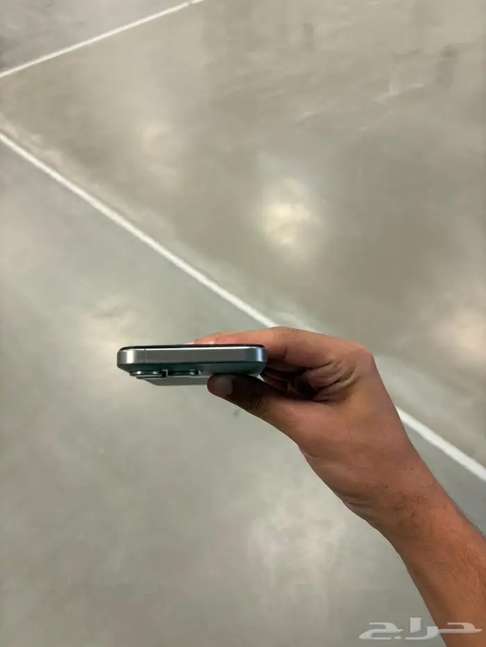 جوال ايفون 15 برو ماكس 256 جيجا اللون تيتانيوم نضيف بالرياض 1