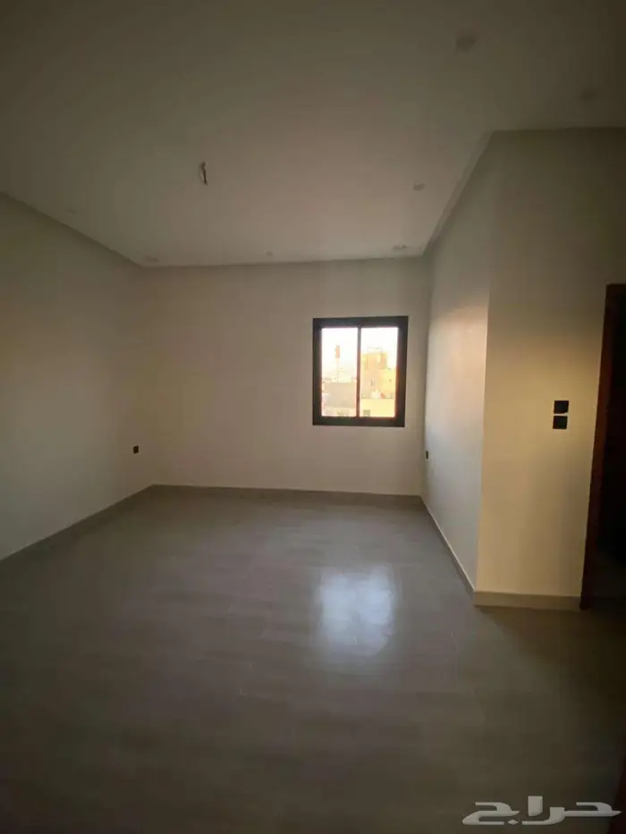 فيلا فاخرة للبيع بحى الفروسيه 4