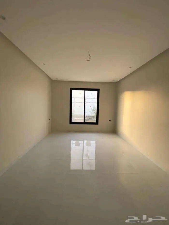 فيلا فاخرة للبيع بحى الفروسيه 8