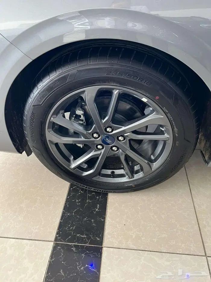 فورد توروس 2026 نص فل 8