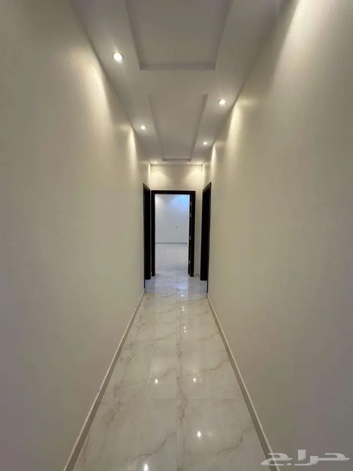 فيلا فاخرة للبيع بحى الوفا 10