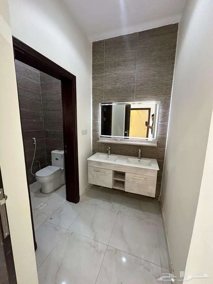 فيلا فاخرة للبيع بحى الوفا 5