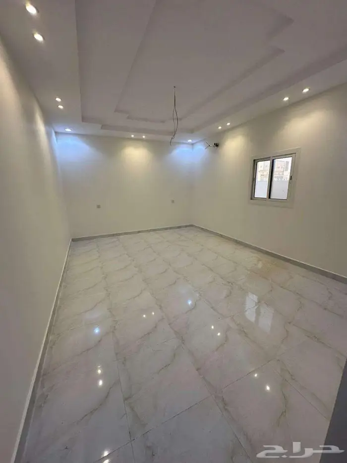 فيلا فاخرة للبيع بحى الوفا 8