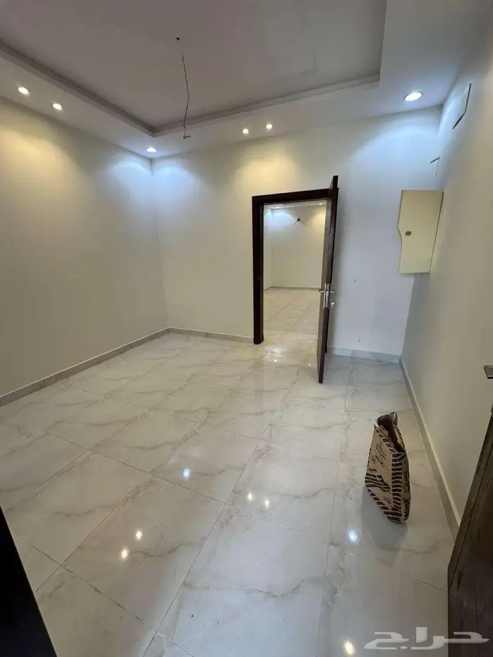 فيلا فاخرة للبيع بحى الوفا 14