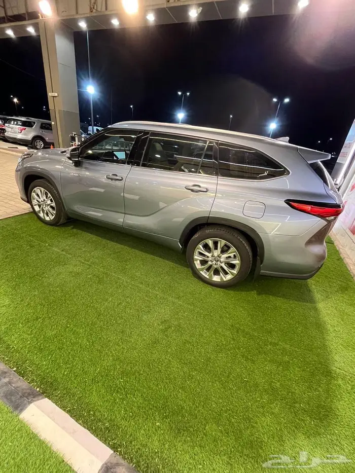 تيوتا هايلاندر لمتيد 2023 3