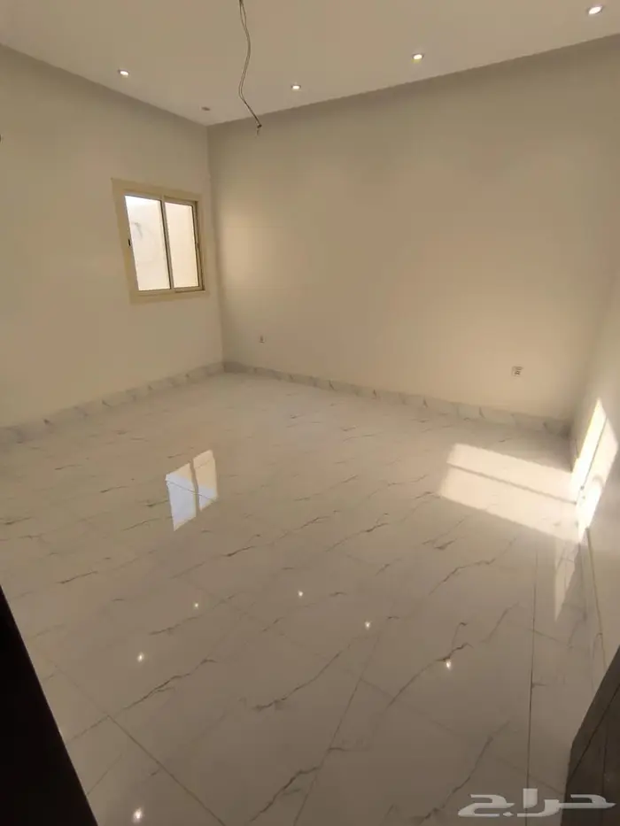 فيلا فاخرة للبيع بحى الرياض 2