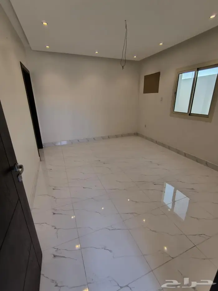 فيلا فاخرة للبيع بحى الرياض 6