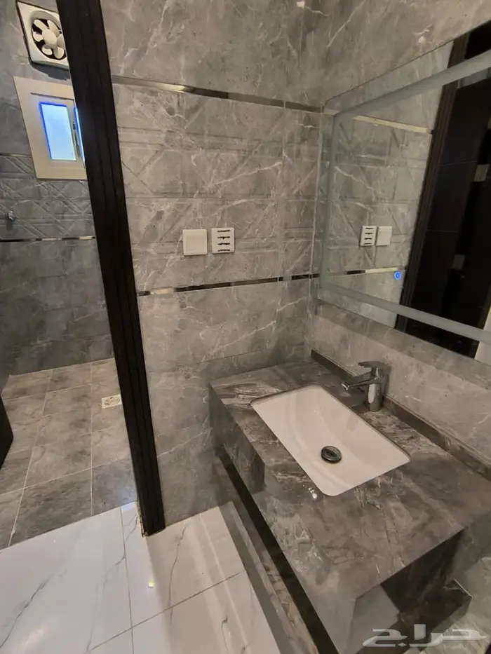 فيلا فاخرة للبيع بحى الرياض 10