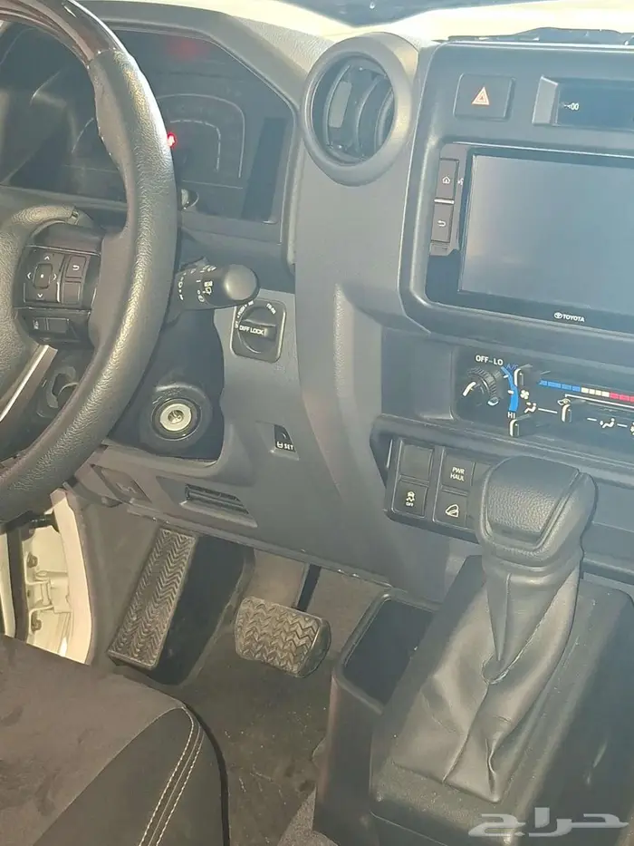 تويوتا ربع مصندق تماتيك ديزل 2024 بحريني عداد 40 ألف 6