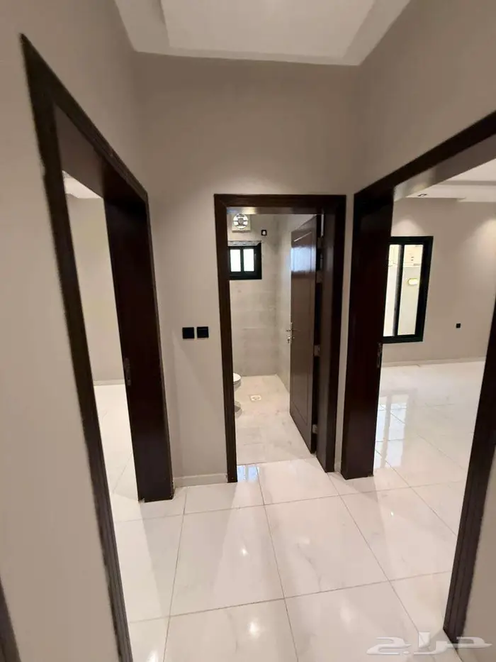 فيلا فاخرة للبيع بحى الوفاء 13