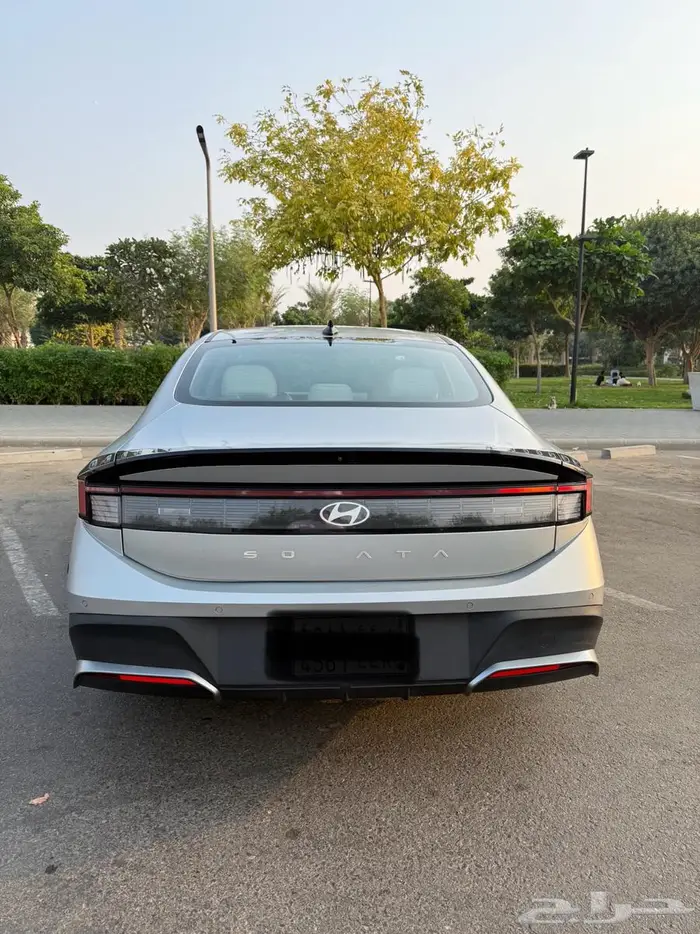 هونداي سونتا موديل 2024 استندر البيع 65000 7