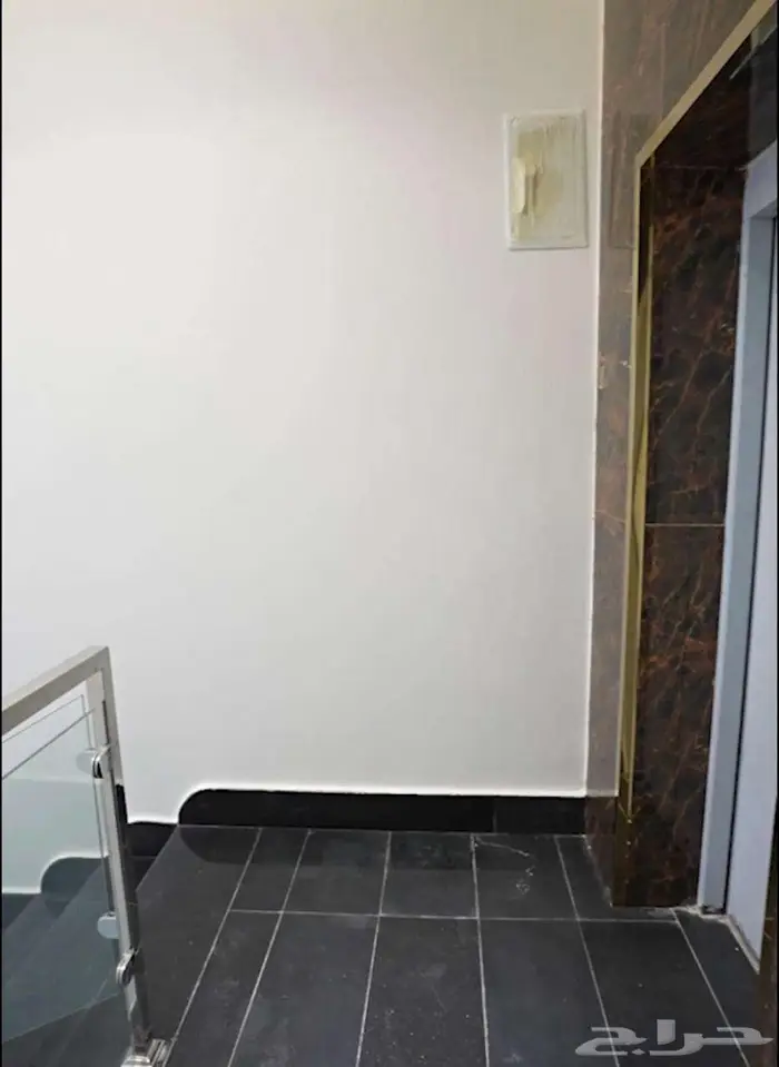 ادوار للبيع في حي النرجس 2