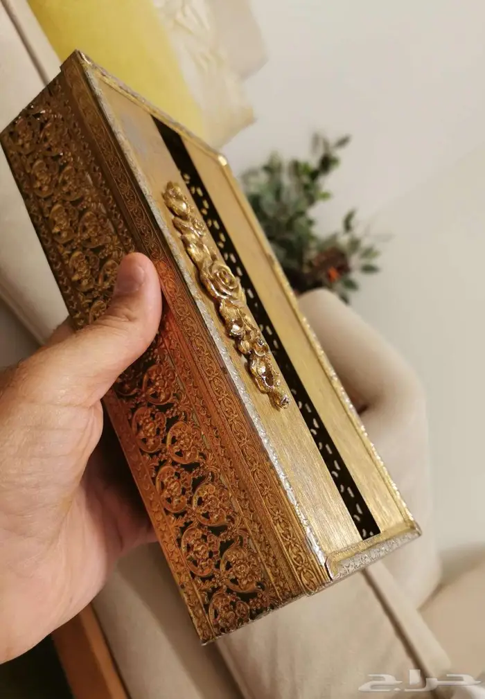 للهواة.. علبة مناديل تراثية لها قرابة 45 عاما 11