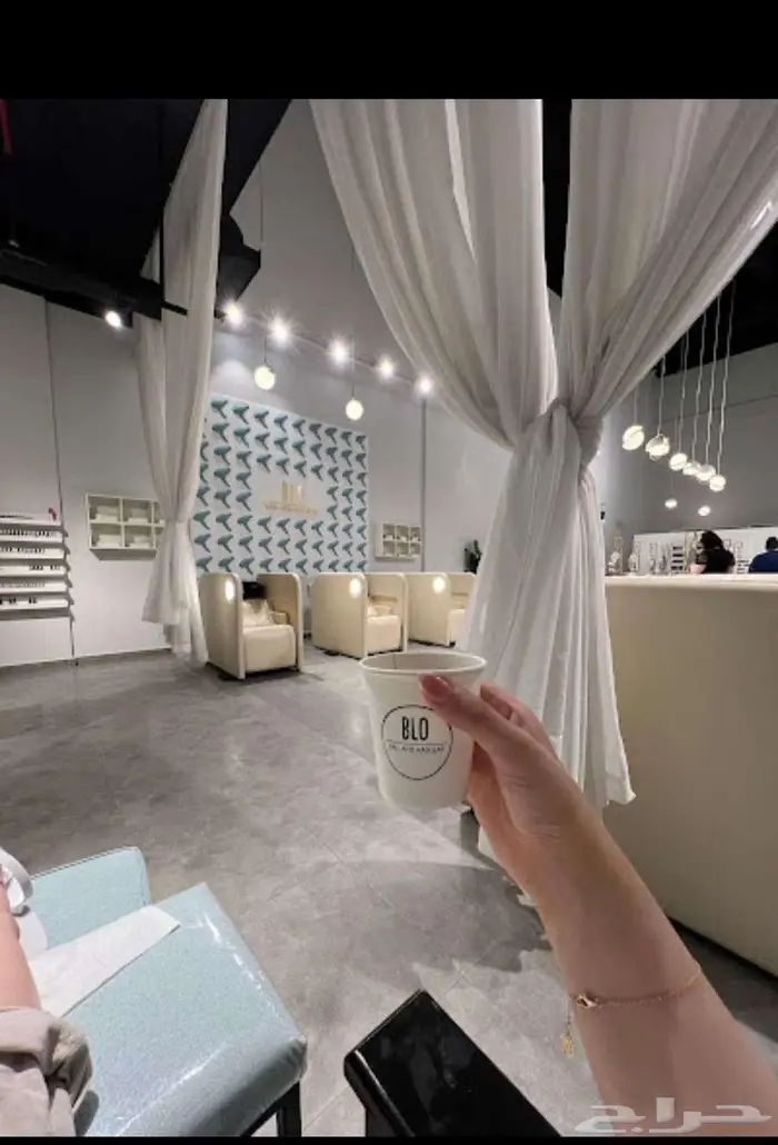 صالون تزيين نسائي للتقبيل 3