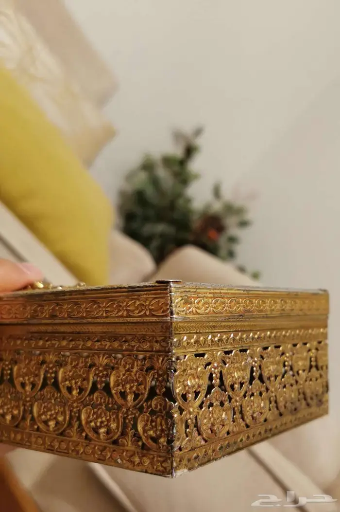 للهواة.. علبة مناديل تراثية لها قرابة 45 عاما 9