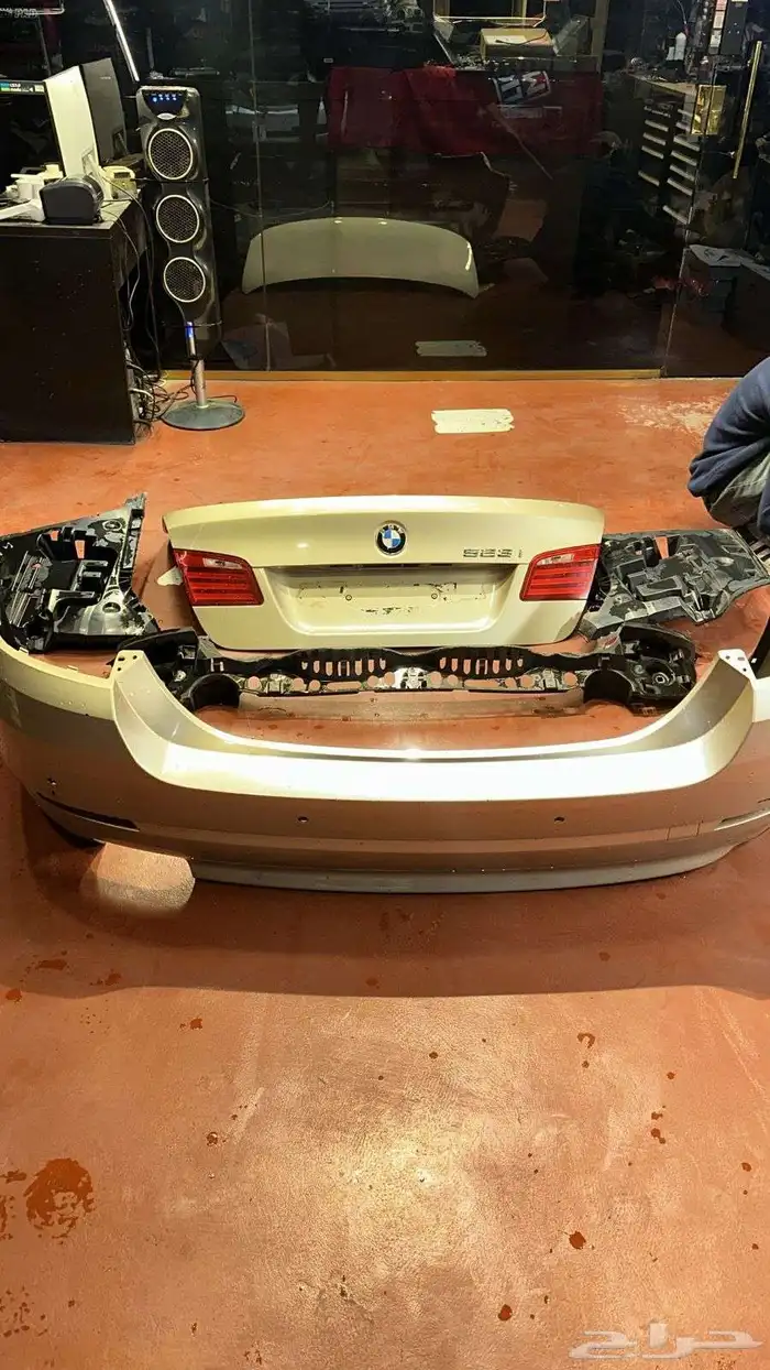 شنطة بي ام دبيلو الفئه الخامسه 523i 1
