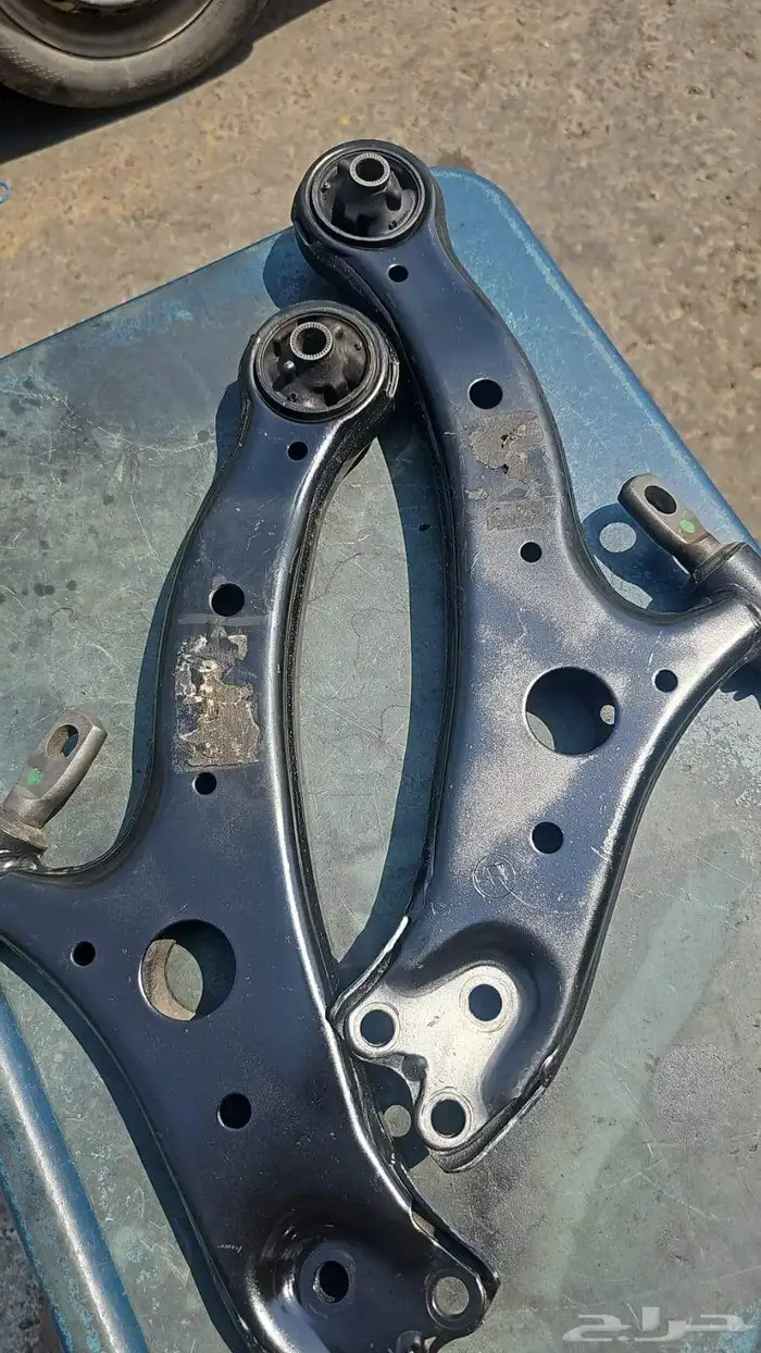 قطع غيار كامري 2012-2017 مساعدات و كراسي و مقصات و عكوس 7