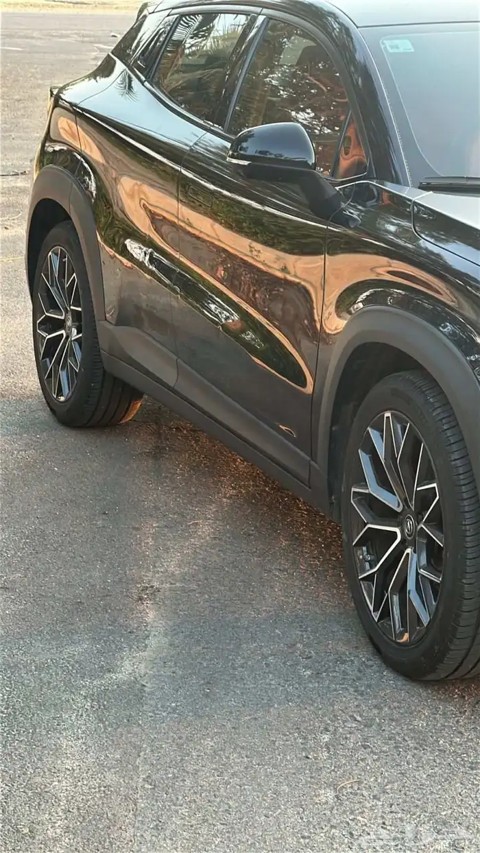 للبيع شانقان يوني تي فول كامل 2023 إستمارة مجددة مفحوصة 7