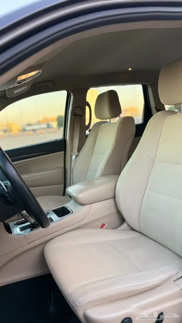 جيب شروكي 2019 15