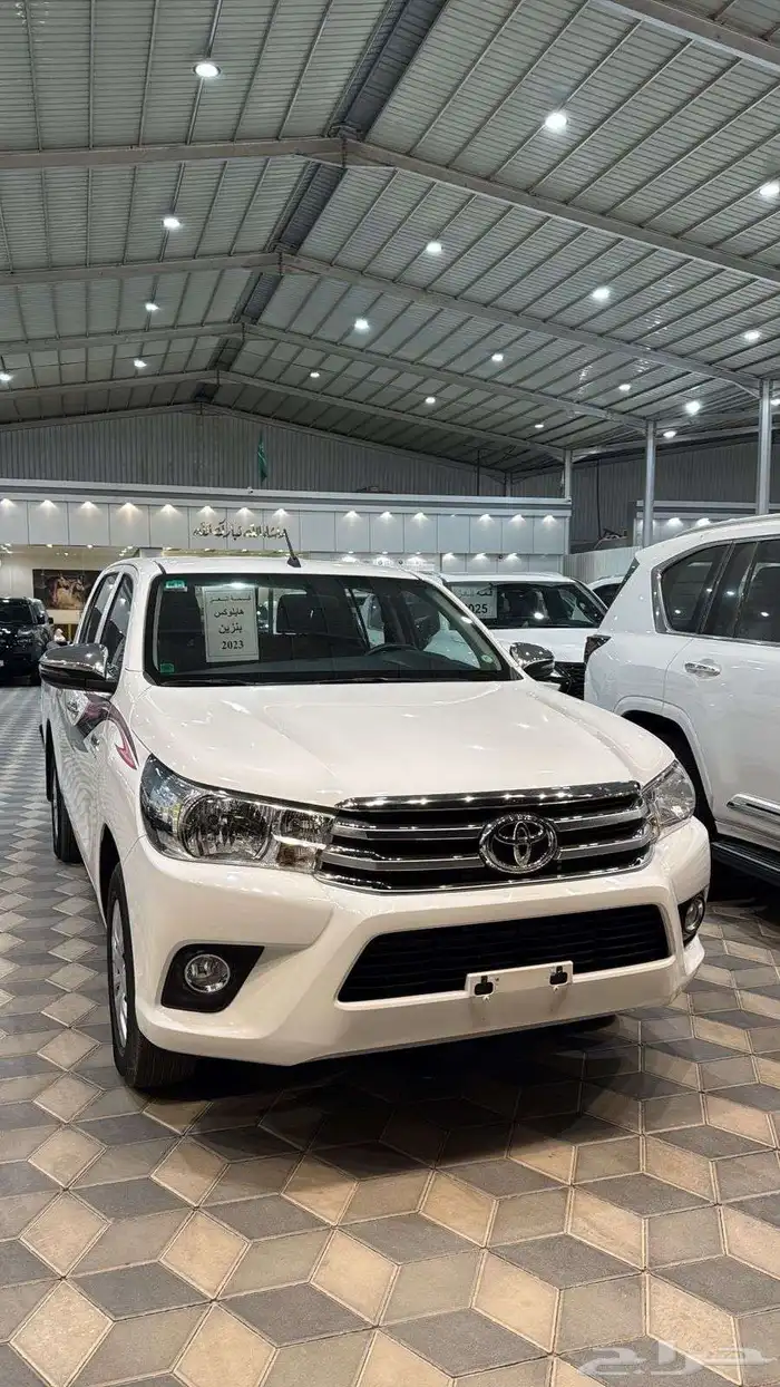 هايلوكس - بنزين - اوتوماتيك - كويتي - مستخدم - 2023 2