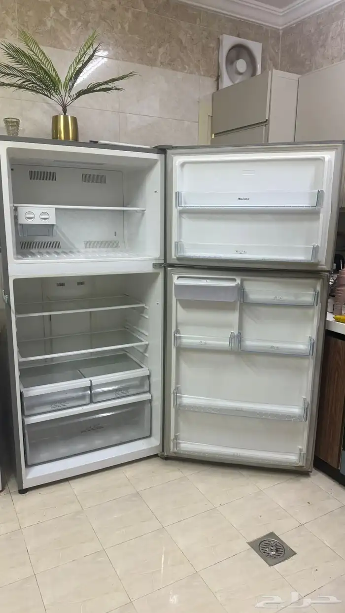 ثلاجة 20 قدم ستيل شبه جديده 2