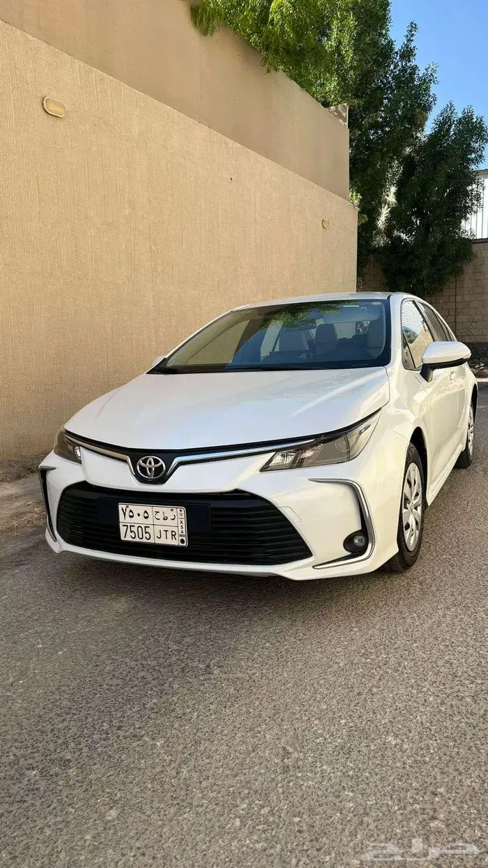 كورولا 2024 العداد 89 ألف بحاله ممتازه مكينه 1.5 5