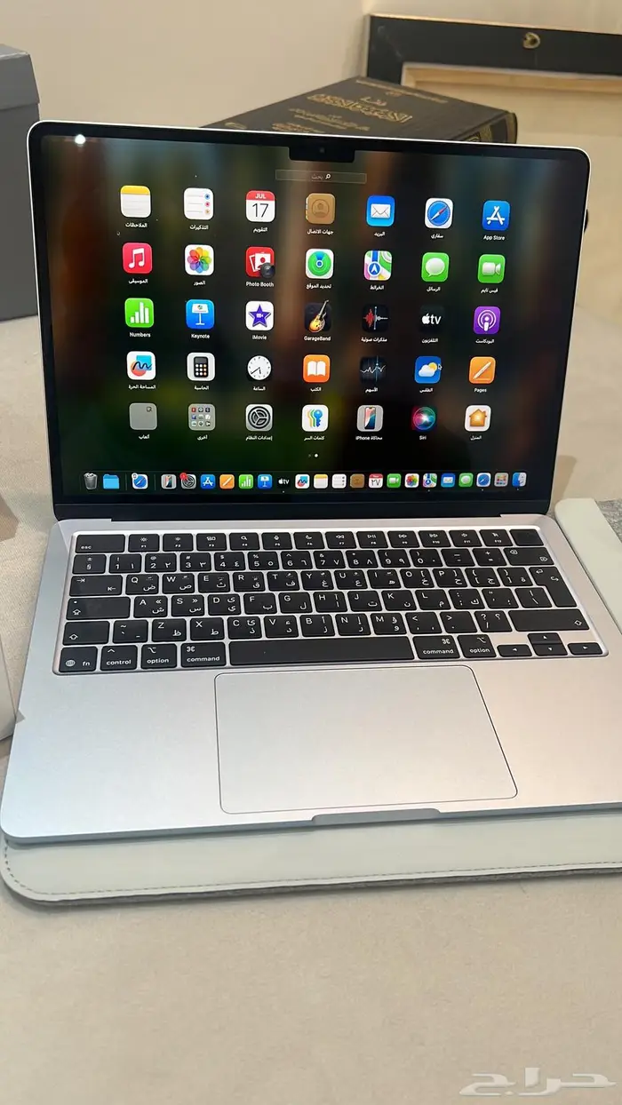 ماك بوك m4 0