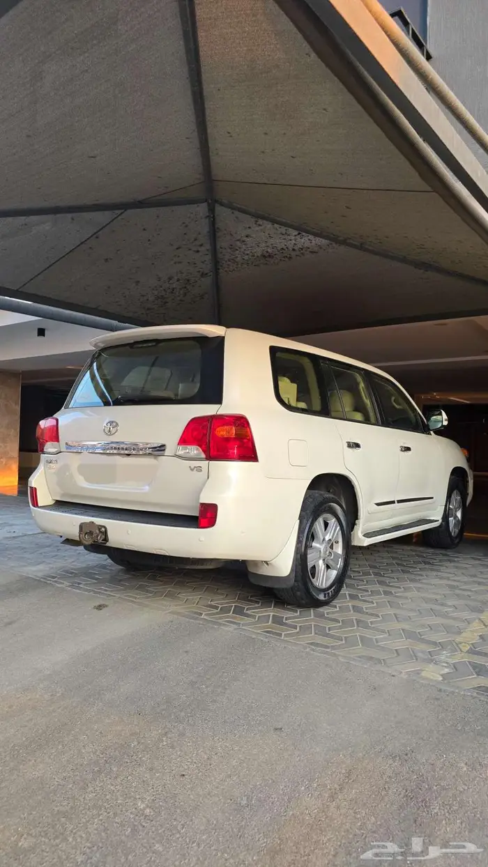 لاند كروزر 2013 GXR - سعودي 8 سلندر 5