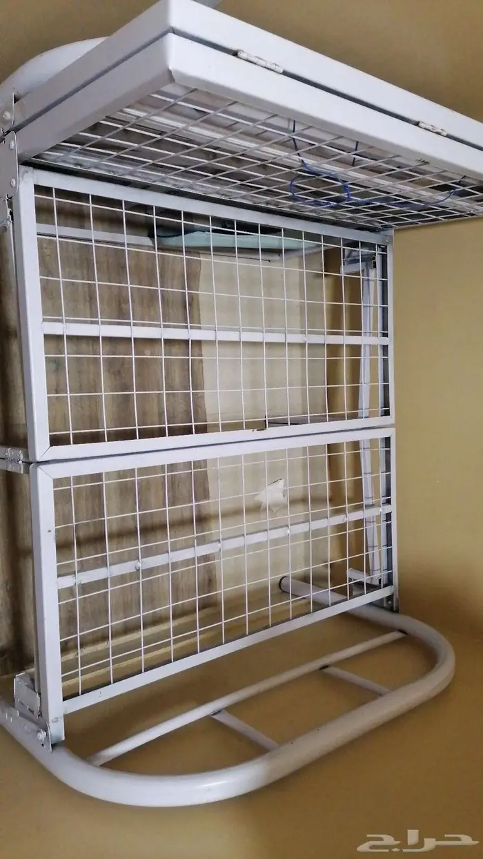 سرير حديد متنقل استخدام قليل 1