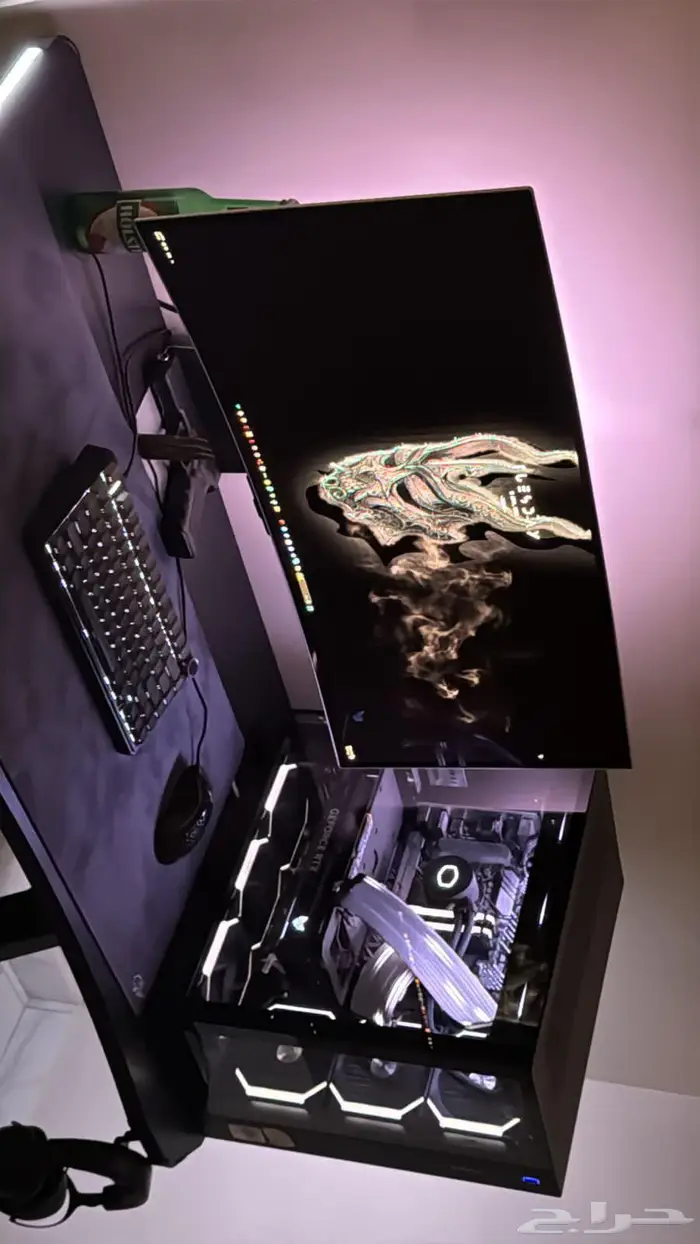 شاشة سامسونج جي 8 G8 Samsung 2