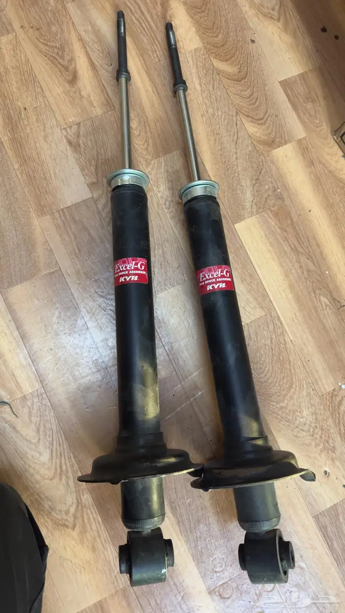 مساعدات Kyb لكزس gs300 98-2004 6