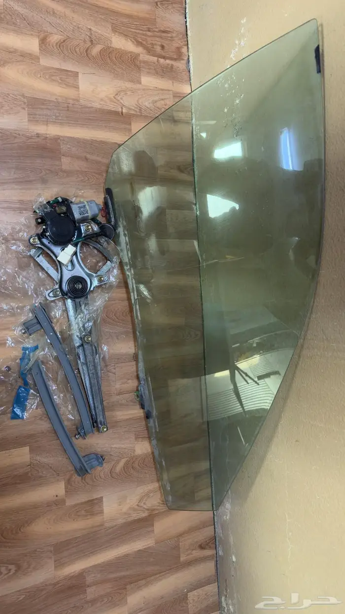 قزاز اصلي لكزس gs300 3