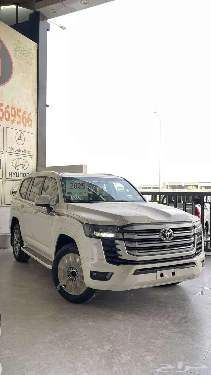 لاندكروزر GXR فل كامل وارد البريمي ابواب شفط 2025 4