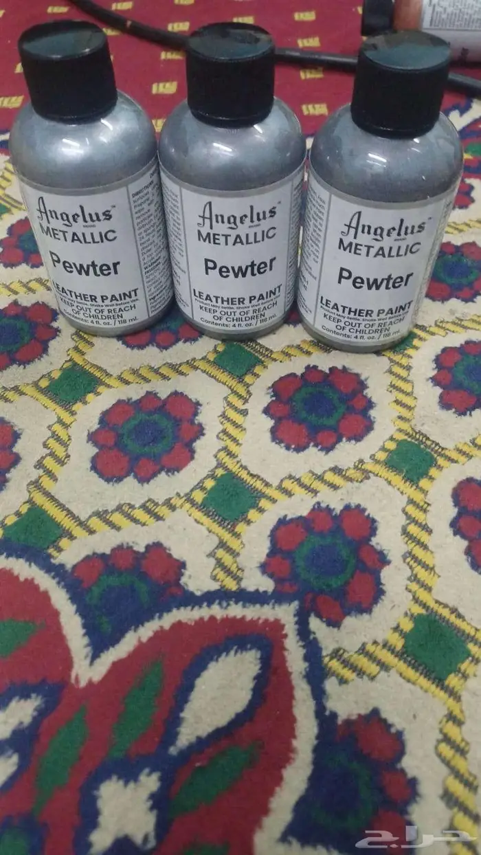 طلاء امريكي من شركه انجيلوس خاص بطلاء الجلود البيع كامل 29